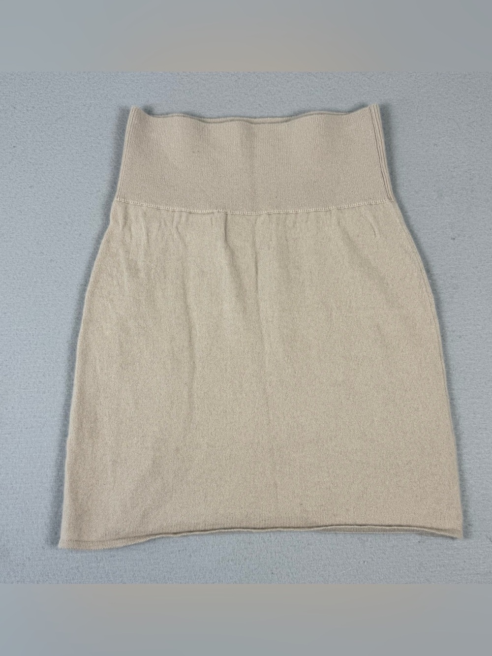 Naked Cashmere Women’s Lana Pull-On Mini Skirt In Tan Size Small Quiet Luxury - Picture 2 of 4